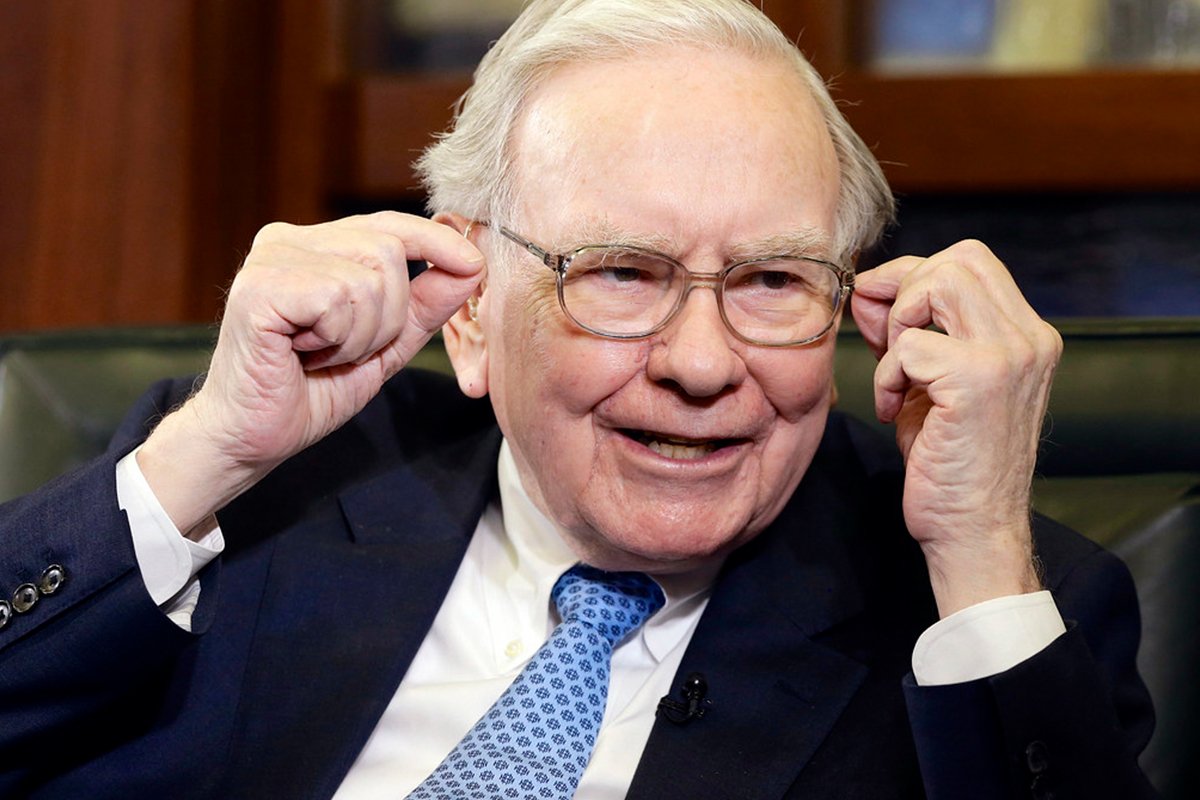 Warren Buffett bày cách để nhà đầu tư làm giàu từ sự thất thường của thị trường